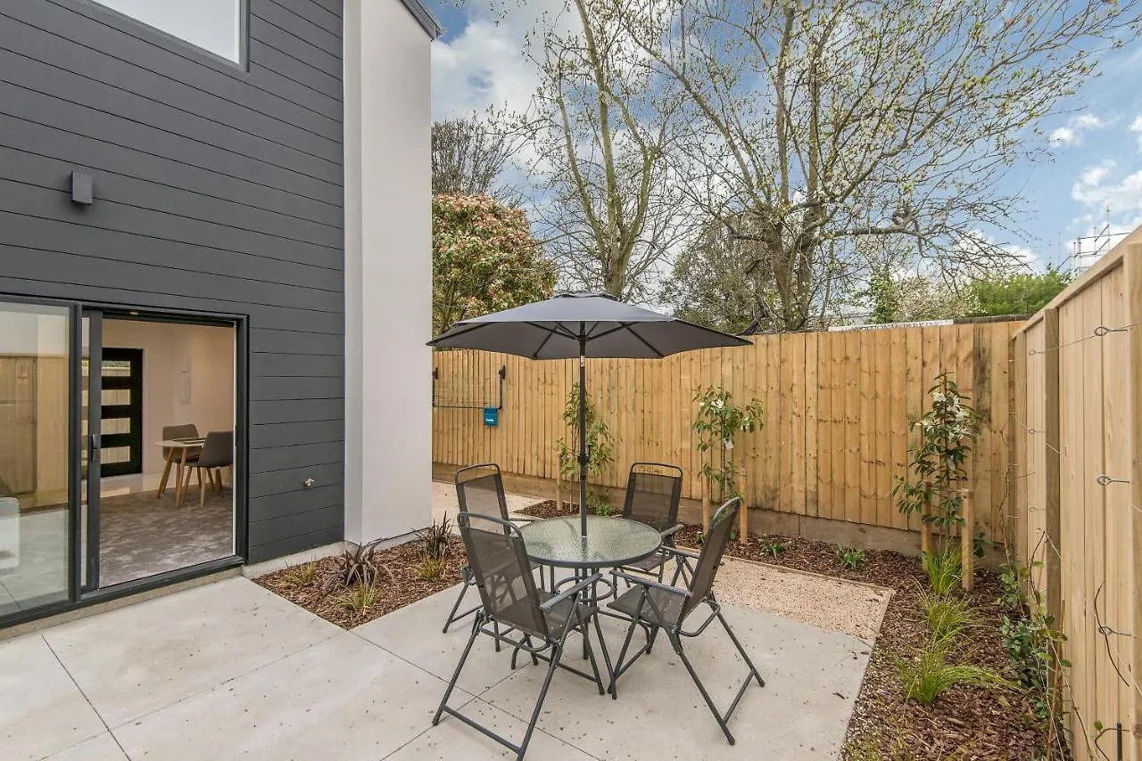 Central City-Urban Oasis 1 Bed 1 Bath W/Sofa Bed Christchurch 0*,  New Zealand